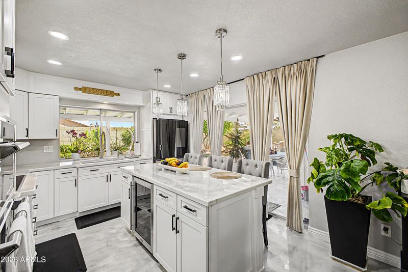 4301 N 81st Ave, Phoenix, AZ 85033