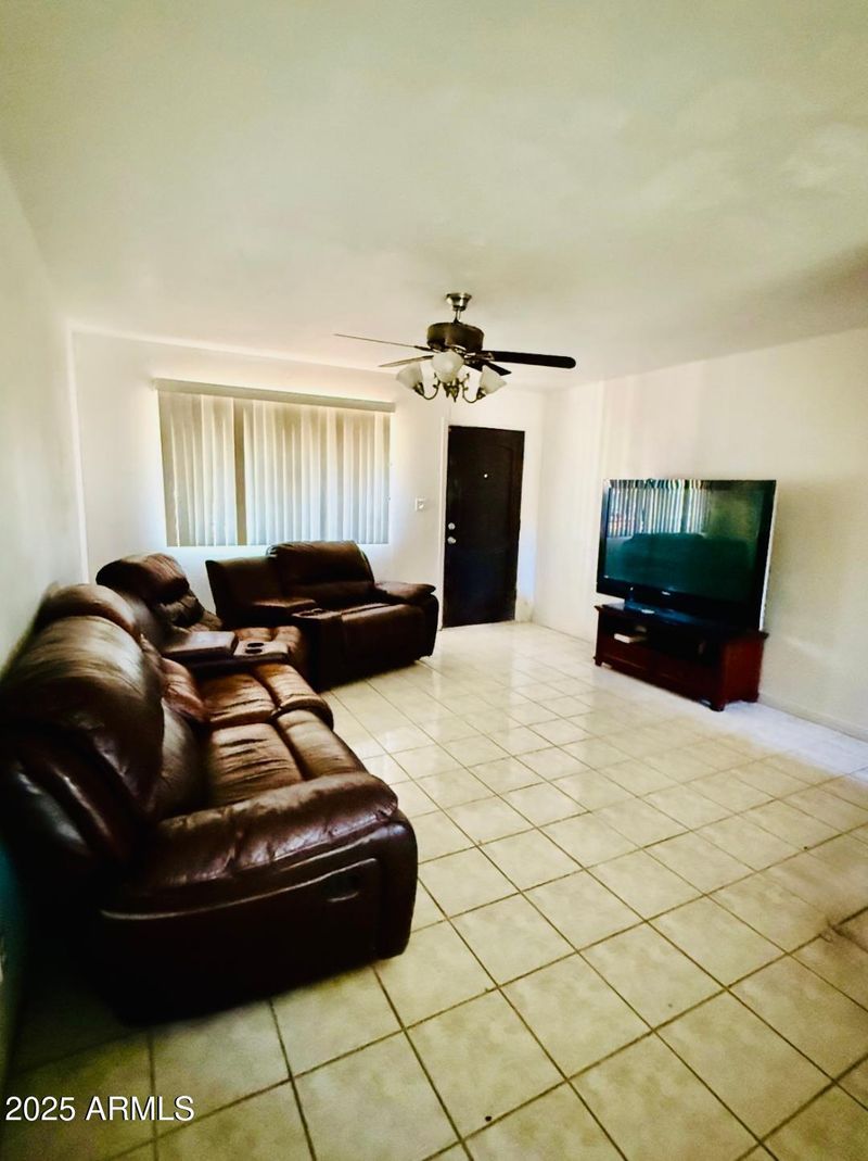 4302 E Burgess Ln, Phoenix, AZ 85042