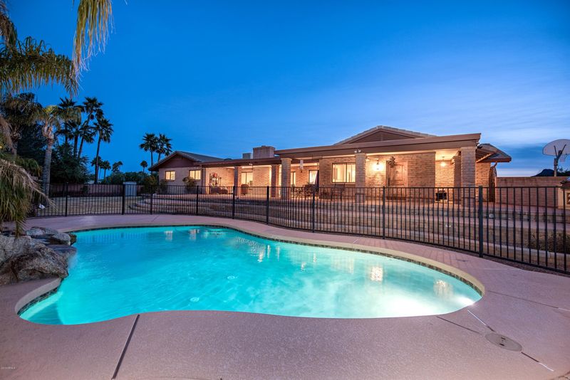 4302 E Onyx Ave, Phoenix, AZ 85028
