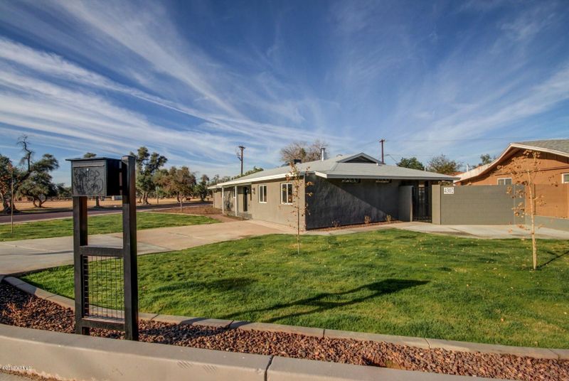 4302 N 30th St, Phoenix, AZ 85016