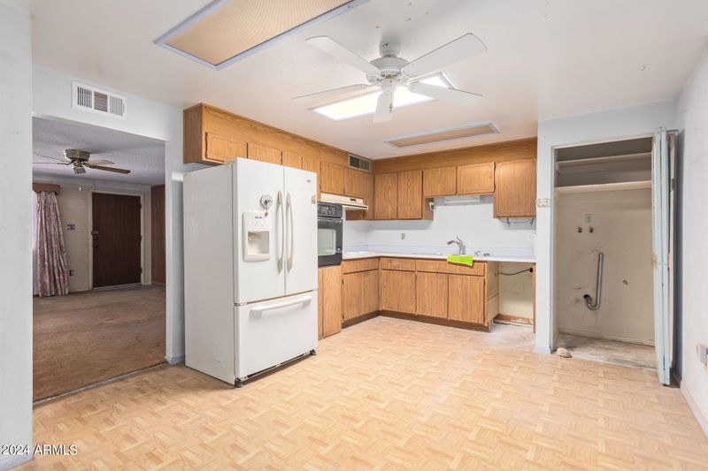 4302 N 74th Dr, Phoenix, AZ 85033