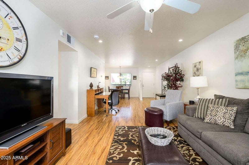 4303 Cactus Rd #322, Phoenix, AZ 85032