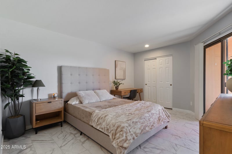 4303 Cactus Rd #326, Phoenix, AZ 85032