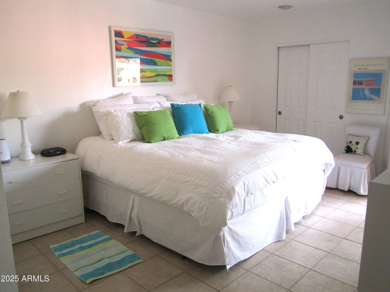 4303 Cactus Rd #413, Phoenix, AZ 85032