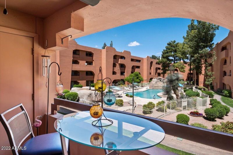 4303 E Cactus Rd #207, Phoenix, AZ 85032