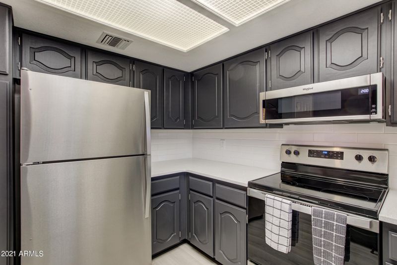 4303 E Cactus Rd #216, Phoenix, AZ 85032