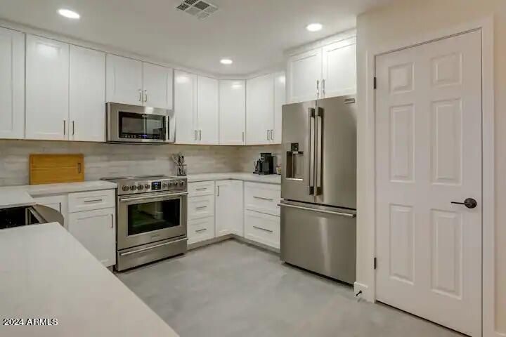 4303 E Cactus Rd #315, Phoenix, AZ 85032