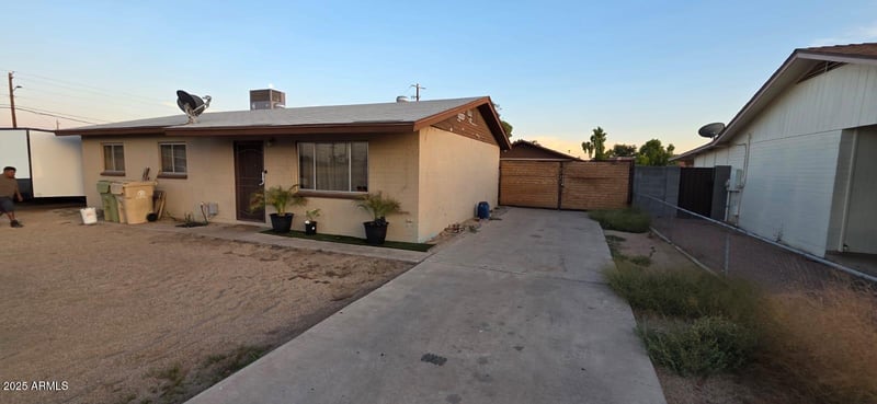 4303 Vista Ave, Glendale, AZ 85301