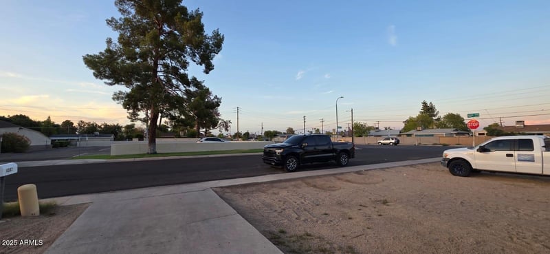 4303 Vista Ave, Glendale, AZ 85301