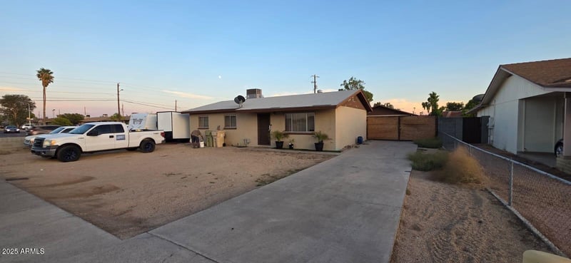 4303 Vista Ave, Glendale, AZ 85301
