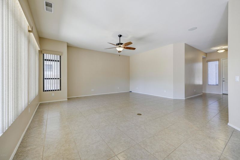 4305 E Kirkland Rd, Phoenix, AZ 85050