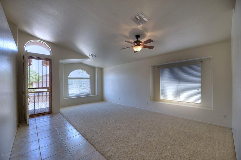 4305 E Wescott Dr, Phoenix, AZ 85050