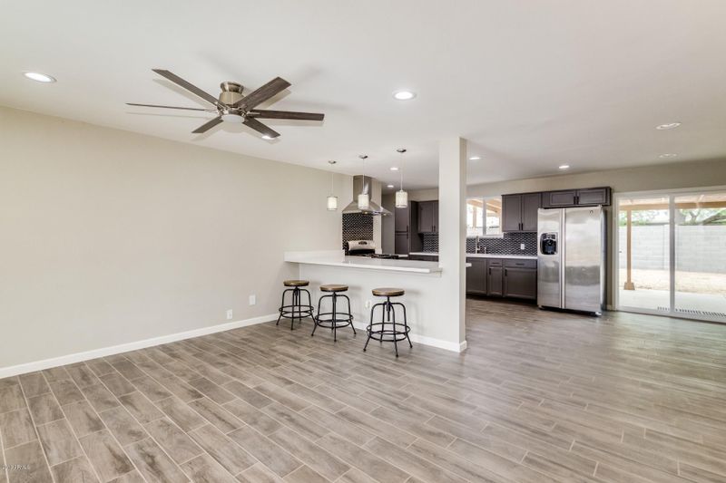 4305 N 51st Ave, Phoenix, AZ 85031