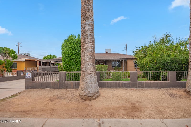 4306 50th Ave, Phoenix, AZ 85031
