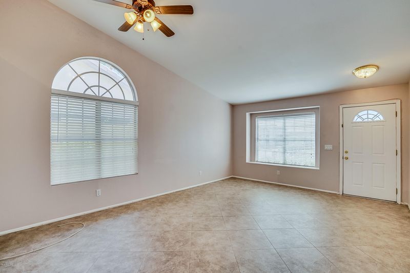 4306 E Saint John Rd, Phoenix, AZ 85032