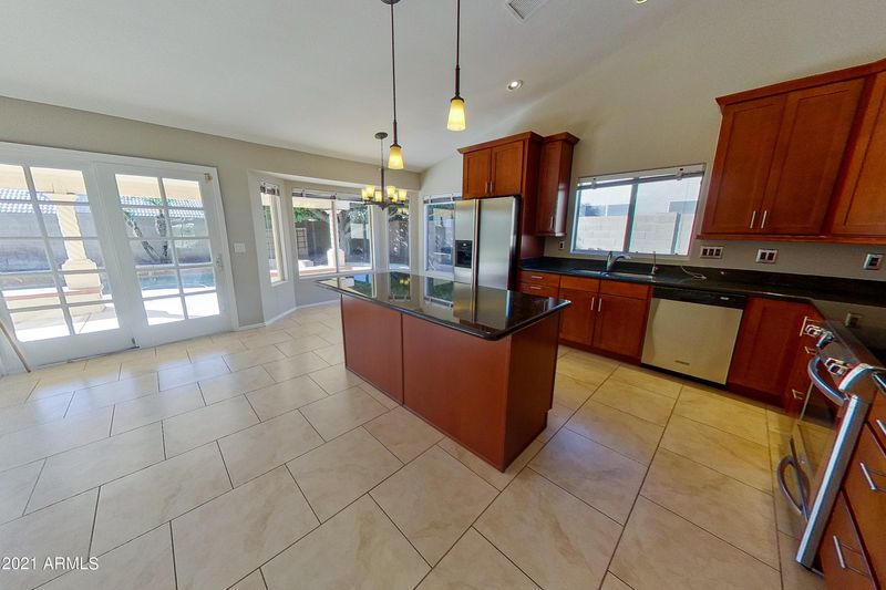 4307 E Rock Wren Rd, Phoenix, AZ 85044