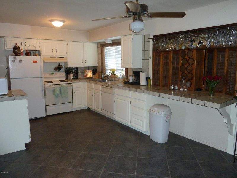 4307 E Roeser Rd, Phoenix, AZ 85040