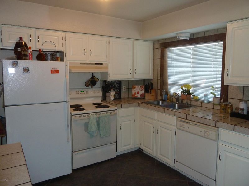 4307 E Roeser Rd, Phoenix, AZ 85040