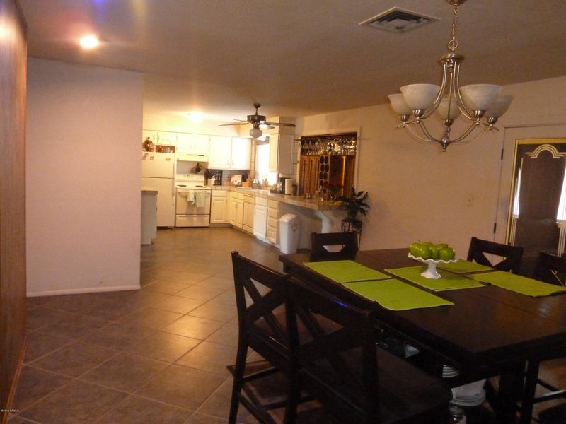 4307 E Roeser Rd, Phoenix, AZ 85040
