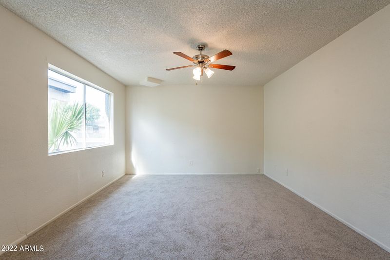 4307 N 70th Ave, Phoenix, AZ 85033