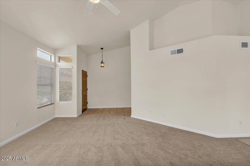 4307 South Fork Dr, Phoenix, AZ 85044