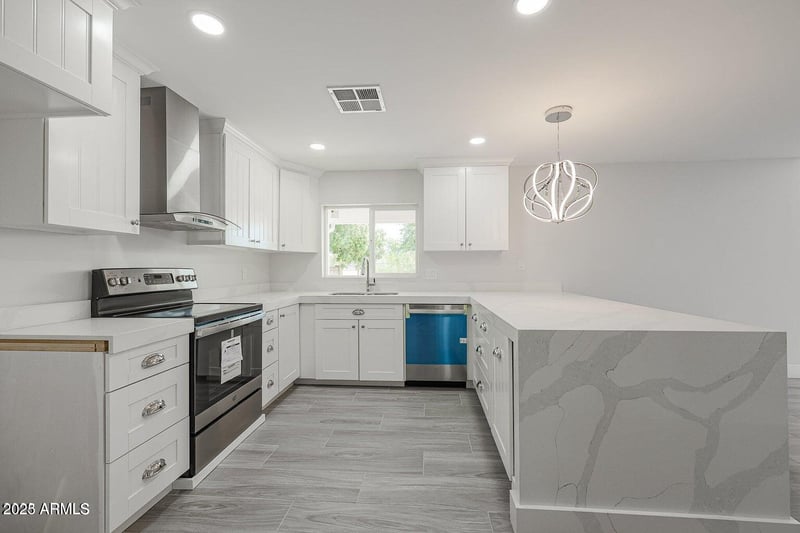4307 Walatowa St, Phoenix, AZ 85044