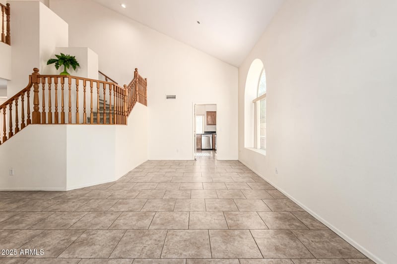 431 Calle De Caballos St, Tempe, AZ 85284