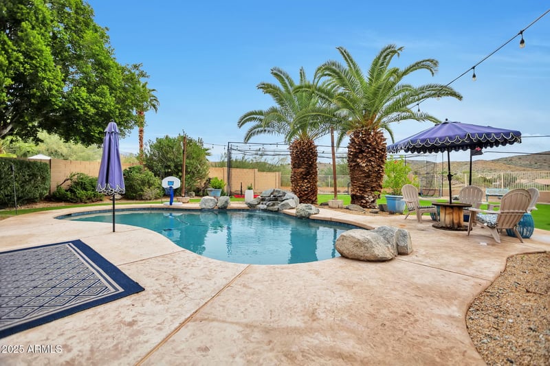 431 Mountain Vista Dr, Phoenix, AZ 85045