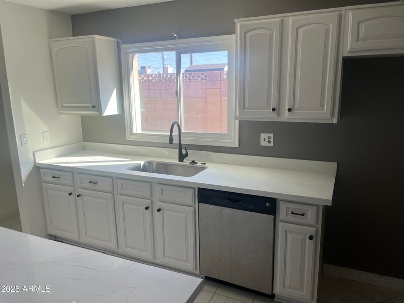 4310 Rose Ln, Glendale, AZ 85301