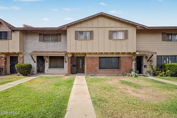 4310 Ocotillo Rd, Glendale, AZ 85301