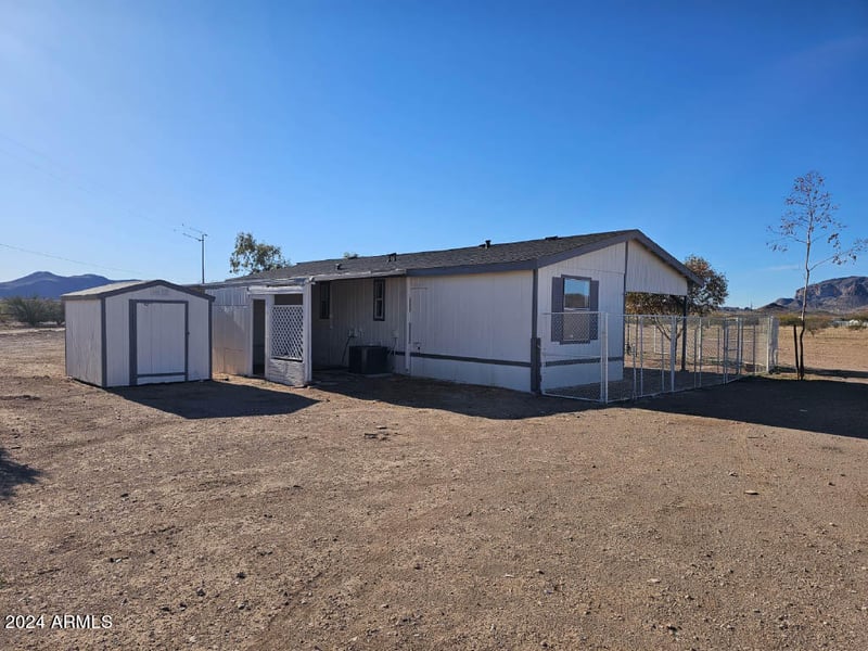 43104 Catalina Dr, Tonopah, AZ 85354