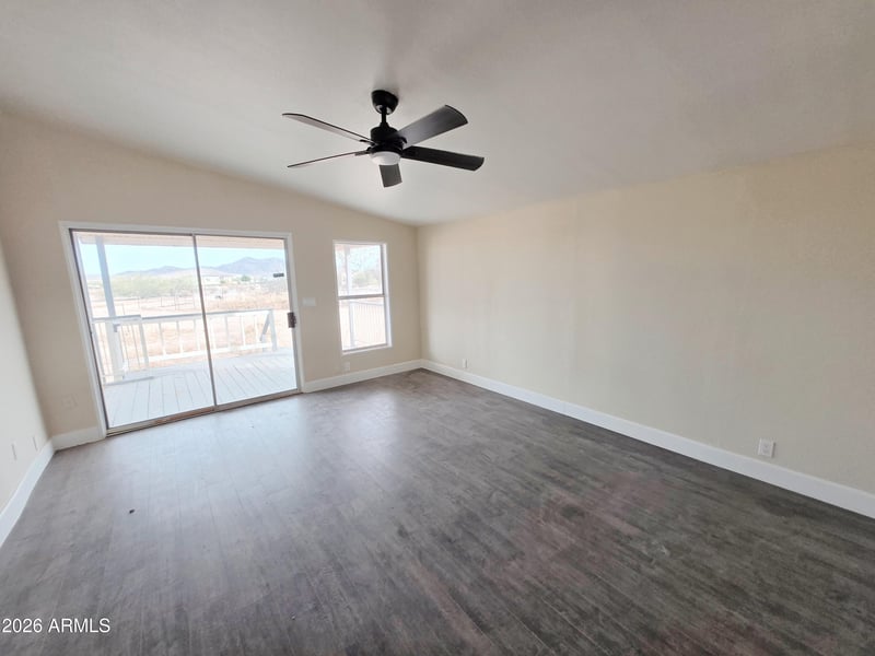 43104 W Catalina Dr, Tonopah, AZ 85354