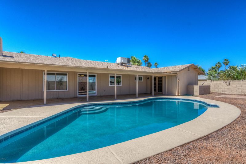 4311 E Ahwatukee Dr, Phoenix, AZ 85044