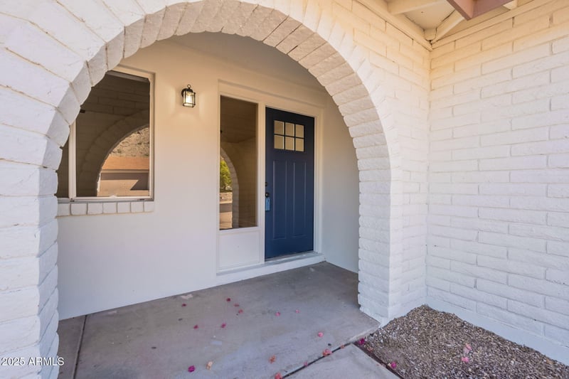 4313 Pearce Rd, Phoenix, AZ 85044