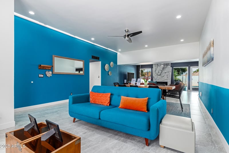 4313 Sunrise Dr, Phoenix, AZ 85044