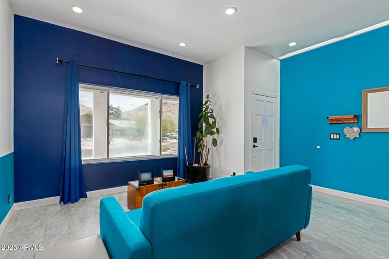 4313 Sunrise Dr, Phoenix, AZ 85044