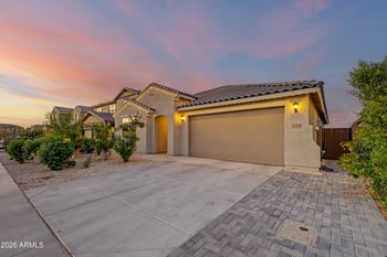 4314 Sebastian Ln, San Tan Valley, AZ 85144