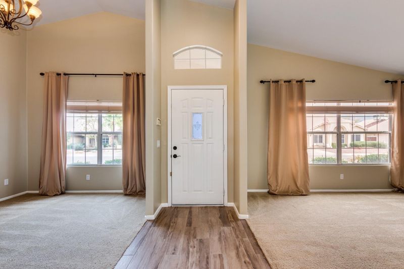 4315 E Angela Dr, Phoenix, AZ 85032