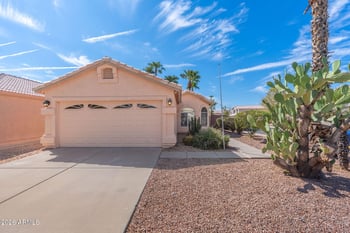 4315 E Glenhaven Dr, Phoenix, AZ 85048