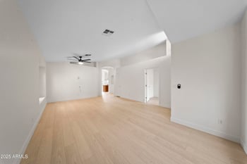 4315 Redwood Ln, Phoenix, AZ 85048