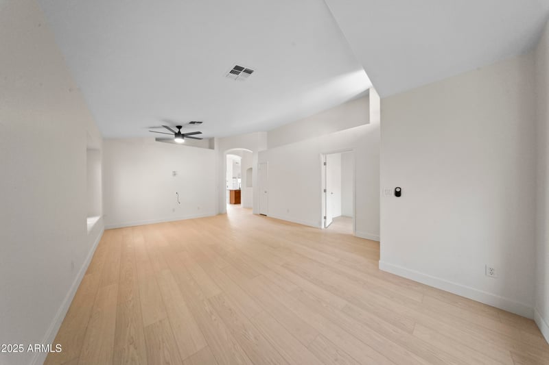 4315 Redwood Ln, Phoenix, AZ 85048