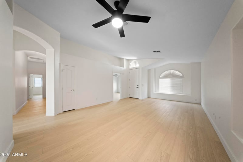 4315 Redwood Ln, Phoenix, AZ 85048