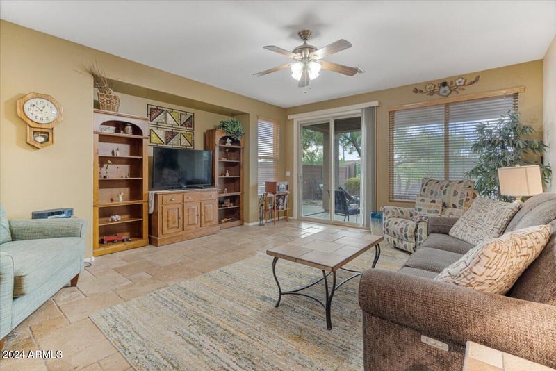 43154 Outer Banks Dr, Anthem, AZ 85086