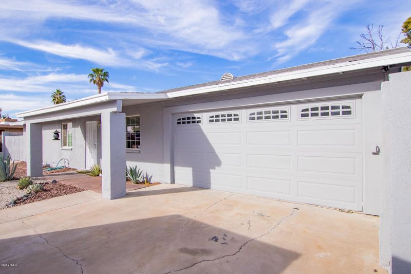 4316 E Bluefield Ave, Phoenix, AZ 85032