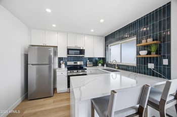 4316 Grove St, Phoenix, AZ 85040