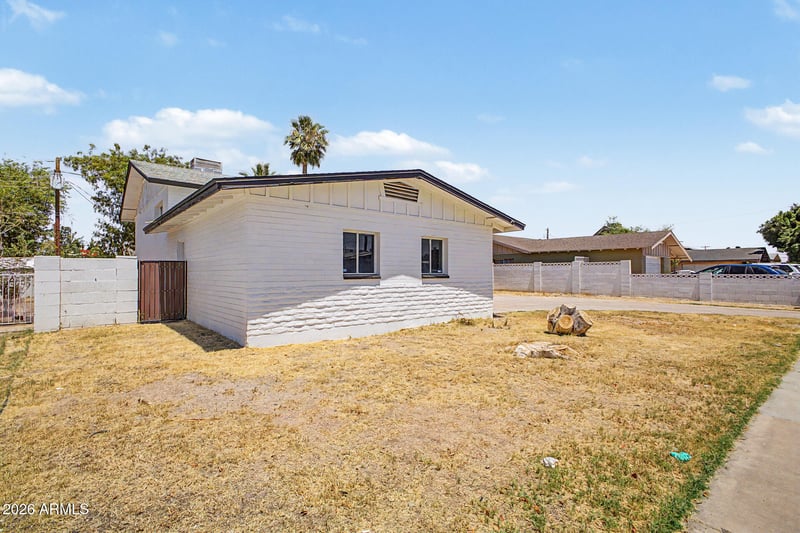 4316 Rose Ln, Glendale, AZ 85301