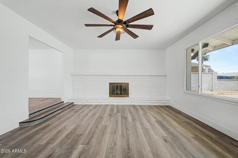 4316 Rose Ln, Glendale, AZ 85301