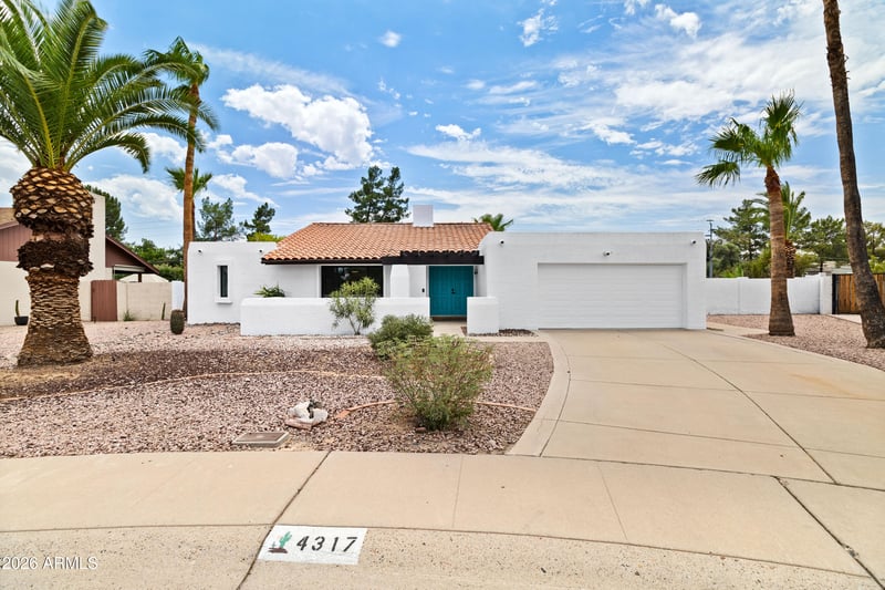 4317 E Ludlow Dr, Phoenix, AZ 85032