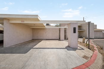 4317 19th Dr, Phoenix, AZ 85015