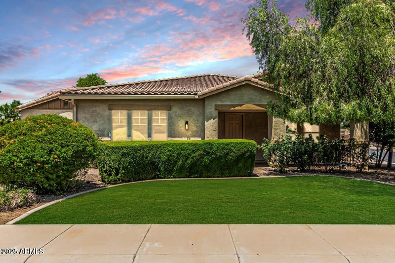 4318 180th Dr, Goodyear, AZ 85395